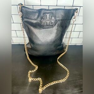 Authentic Tory Burch Black Pebbled Leather Stacked T crossbody